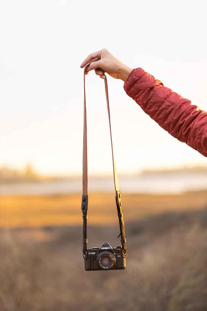 'S Tan Leather Camera Strap for DSLR or SLR Camera, DSLR Camera Strap. Camera Accessories. Canon Camera Strap. Nikon Camera Strap (Tan)