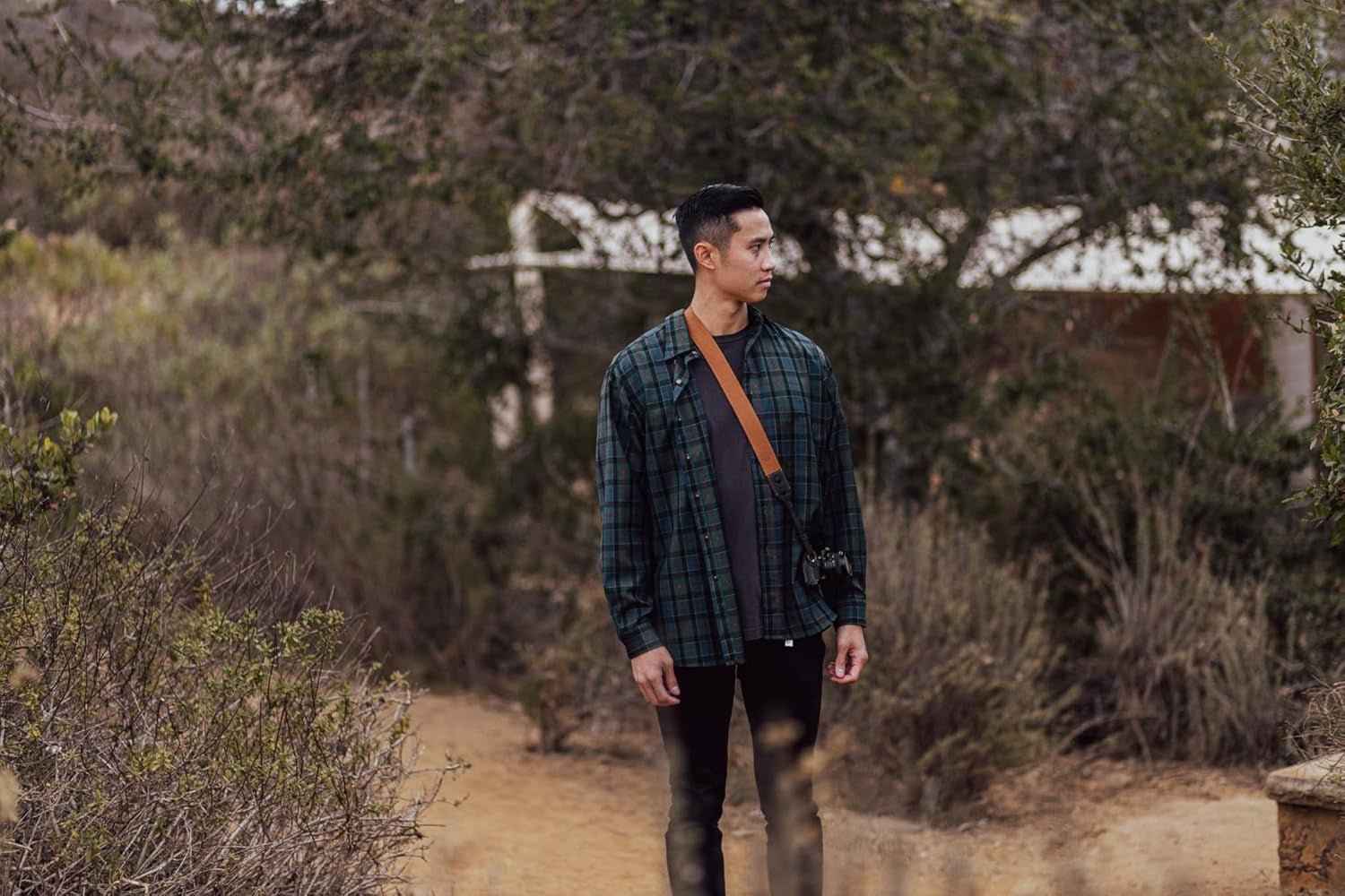 'S Tan Leather Camera Strap for DSLR or SLR Camera, DSLR Camera Strap. Camera Accessories. Canon Camera Strap. Nikon Camera Strap (Tan)